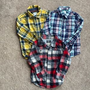 Button up long sleeve shirts. Boys 4T. Carters. OshKosh great condition